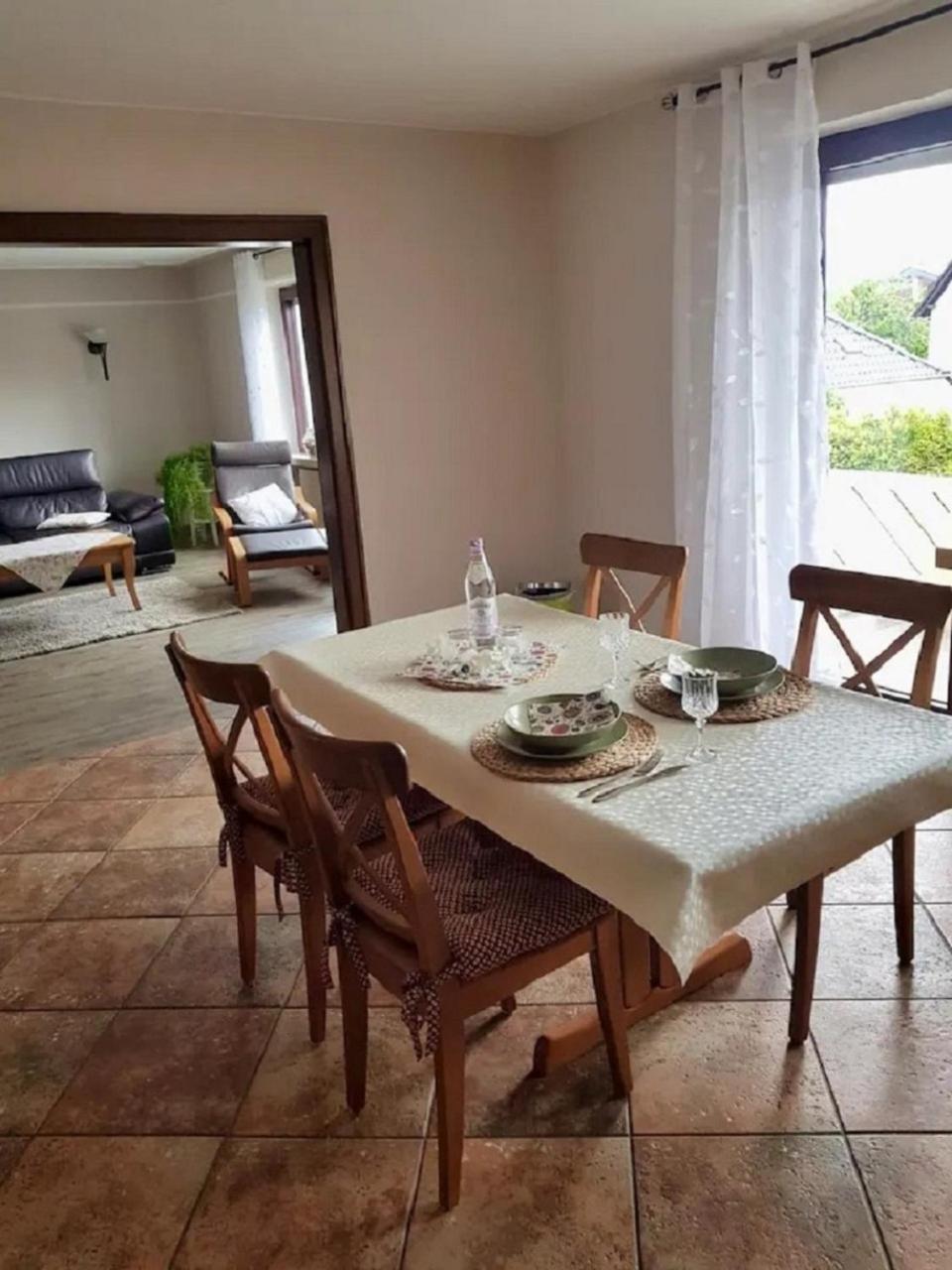 Appartement Ludwinas Pfingststube à Mastershausen Extérieur photo